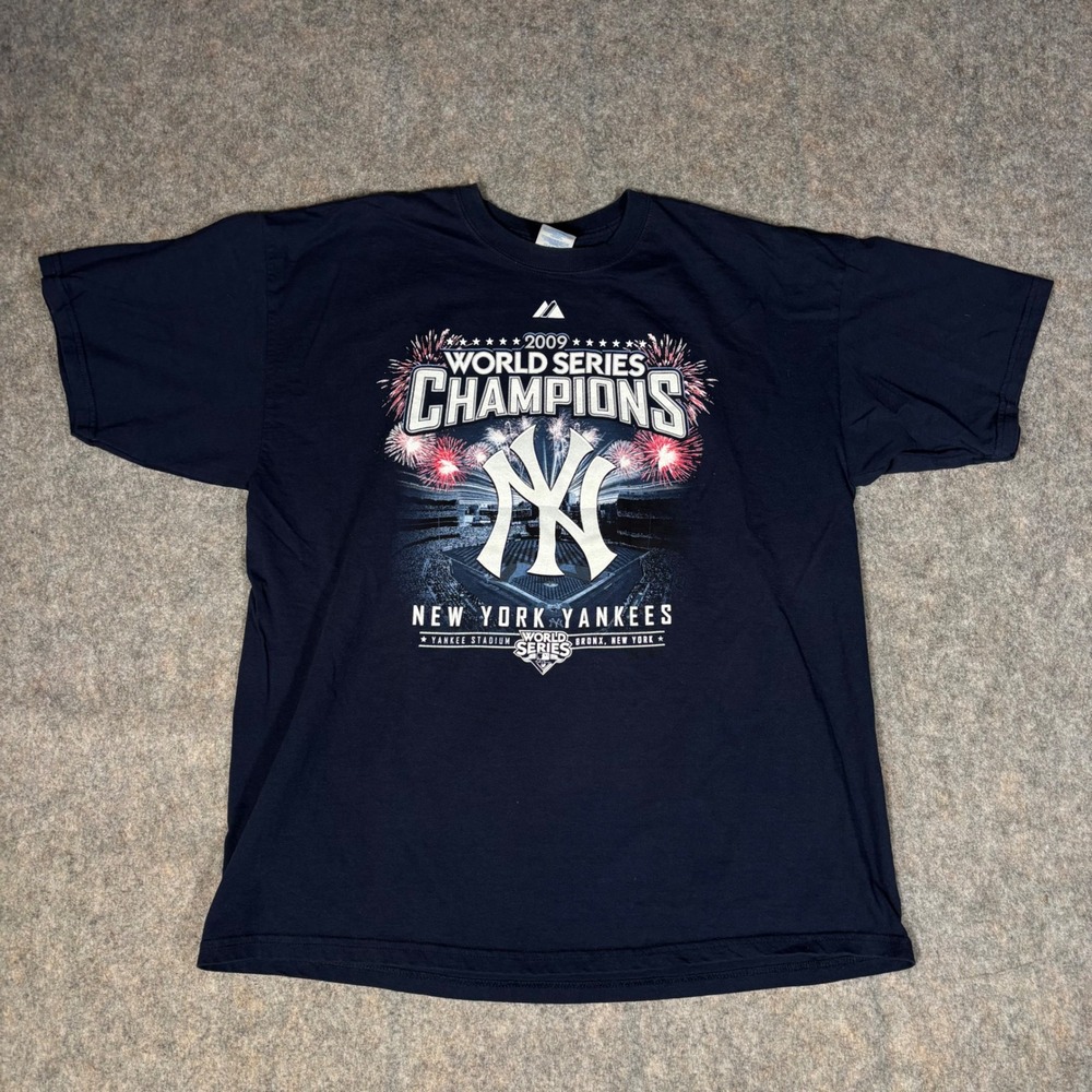 NY Yankees 2009 World Series Champions TShirt Mens XL Roster Graphic Gildan Navy